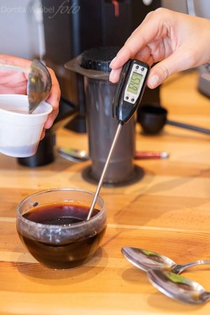 degustacja kaw za pomocą aeropressu Kraków