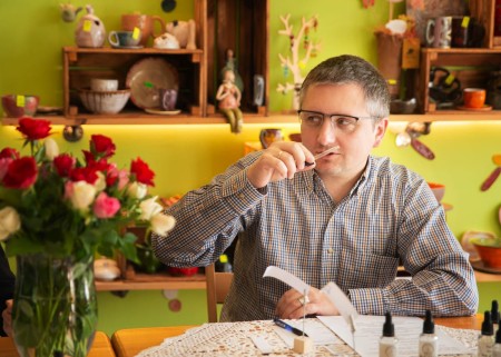 Warsztaty komponowania tworzenia perfum warsztaty robienia perfum Kraków