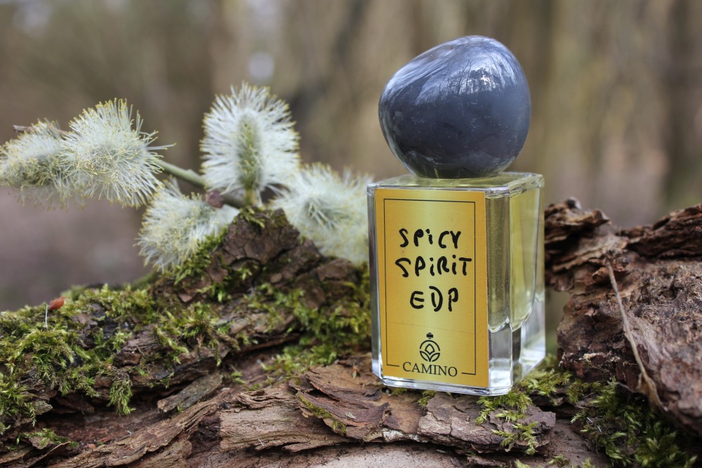 Spicy Spirit perfumy niszowe Camino od Smak Sztuki